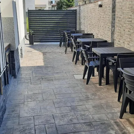 Πανσιόν Allure Eforie Nord